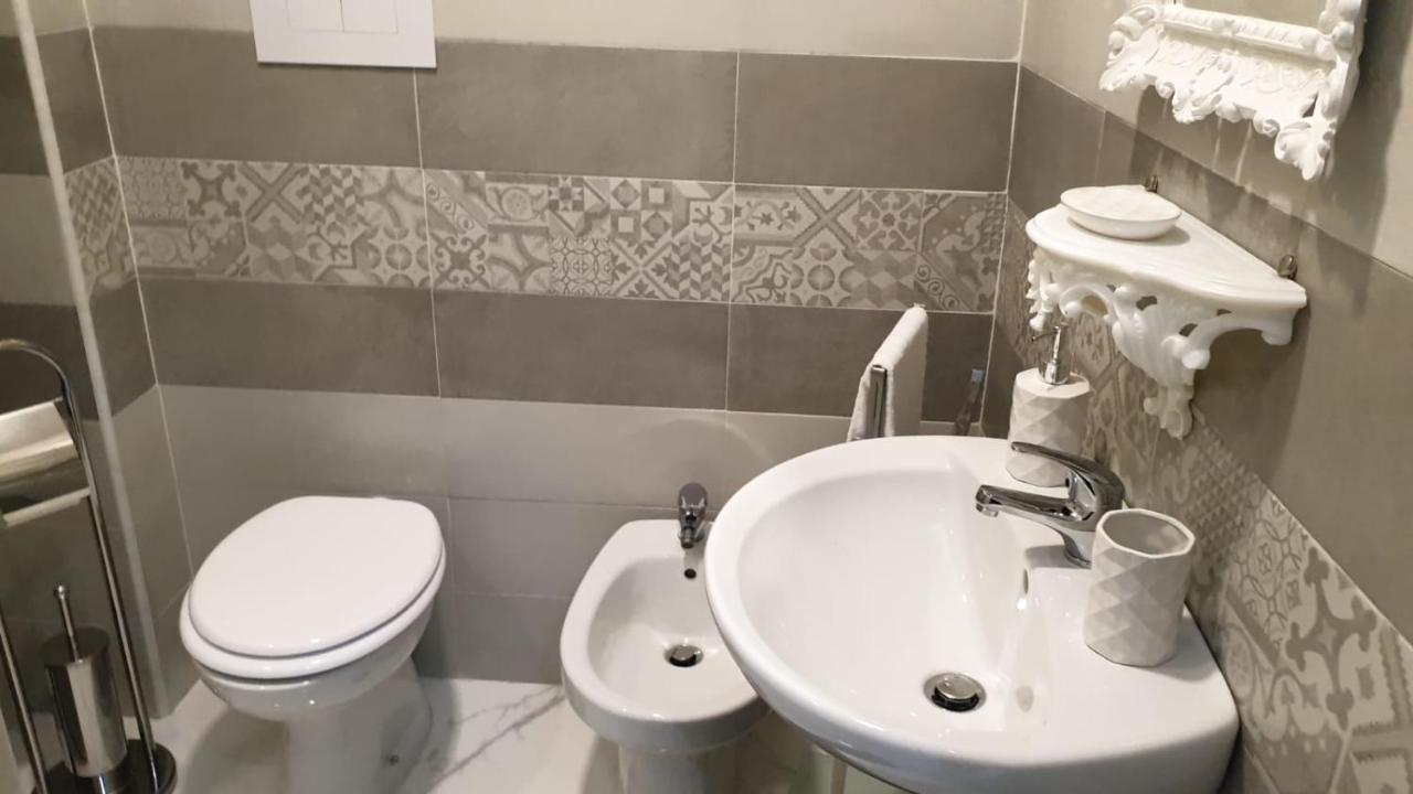 Luxury Room Al Cristo Velato Napoli Ngoại thất bức ảnh